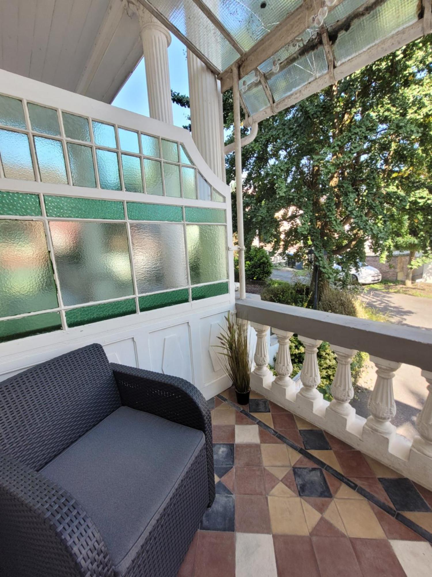 Stay Studio 1 Zentral Balkon Parkplatz باد بيرمونت المظهر الخارجي الصورة